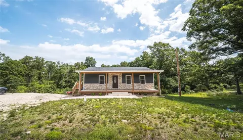 16719 Holland Dr, Saint Robert, MO 65584