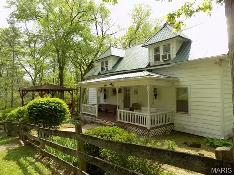 1826 County Road 372, Annapolis, MO 63620