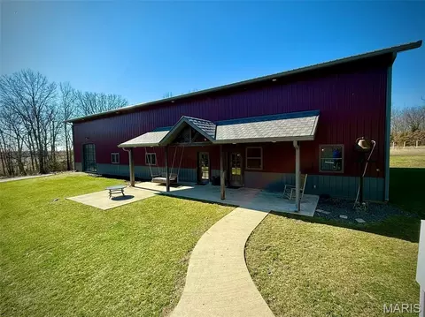 5596 Shelby 336, Shelbina, MO 63468