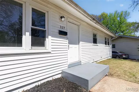 Other - 117 Bayview Dr, Ferguson, MO 63135 photo 2 of 12