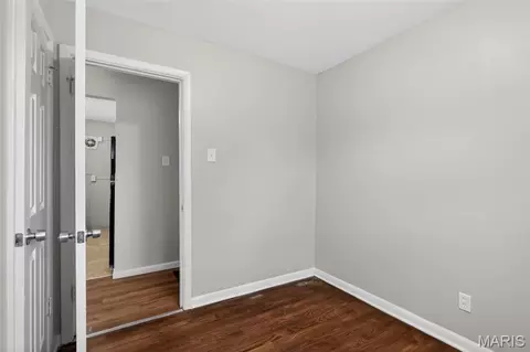 Bedroom - 117 Bayview Dr, Ferguson, MO 63135 photo 1 of 3