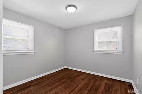 Bedroom - 117 Bayview Dr, Ferguson, MO 63135 photo 2 of 3