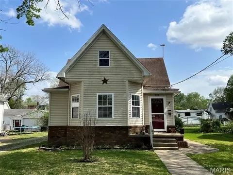 Undisclosed, Nokomis, IL 62075