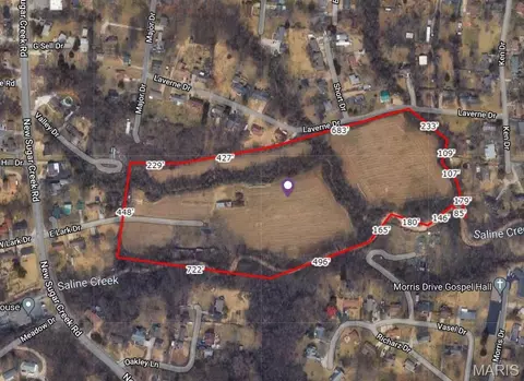 108 E Lark Dr, Fenton, MO 63026