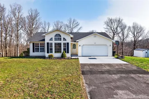 115 Saw Mill Rd, Saint Robert, MO 65584