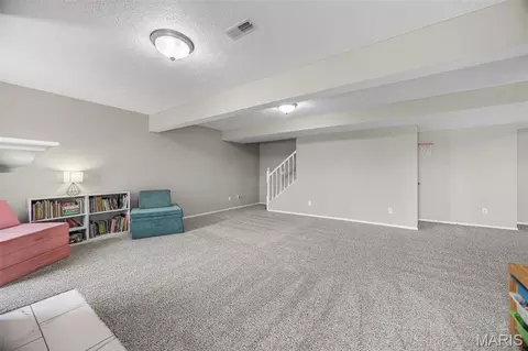 Living - 115 Saw Mill Rd, Saint Robert, MO 65584 photo 3 of 4