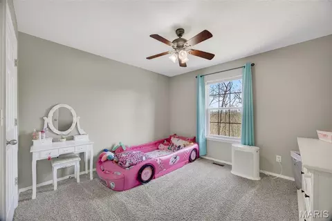 Bedroom - 115 Saw Mill Rd, Saint Robert, MO 65584 photo 4 of 6