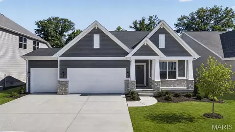 230 Randlin Dr, O'fallon, MO 63367