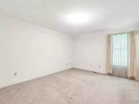 Bedroom - 107 Vincent St, Pacific, MO 63069 photo 1 of 2