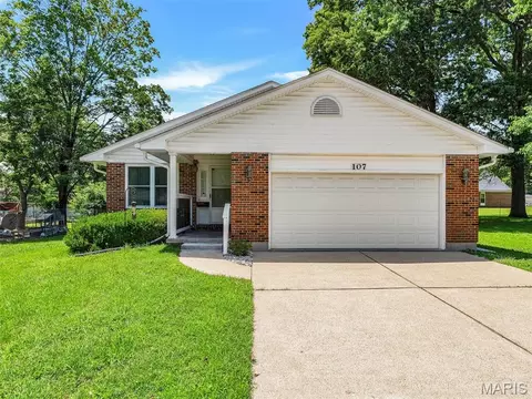 Exterior - 107 Vincent St, Pacific, MO 63069 photo 1 of 8