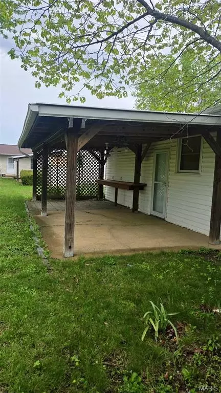 Exterior - 383 Vernon St, Sullivan, MO 63080 photo 2 of 4