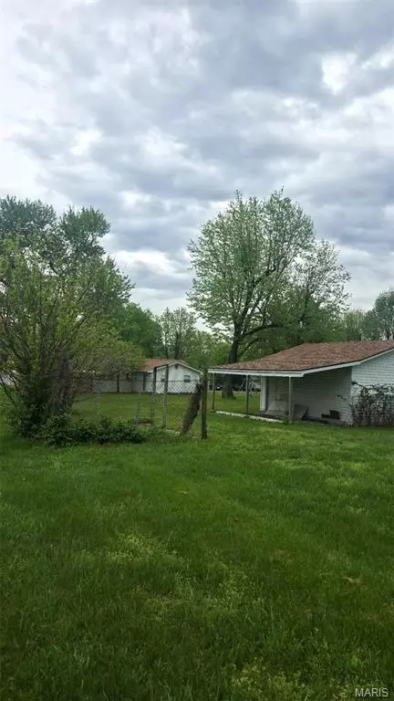 Exterior - 383 Vernon St, Sullivan, MO 63080 photo 4 of 4
