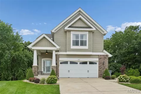 232 Sunset Villa Cir, O'fallon, MO 63366