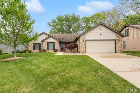 21 Archview Dr, Shiloh, IL 62221