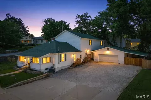 331 Central Ave, Festus, MO 63028