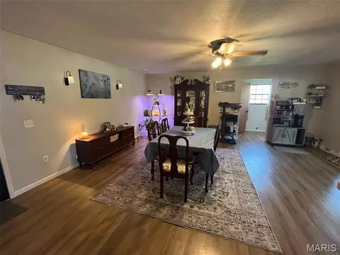 Dining - 711 Nicholson Dr, Potosi, MO 63664 photo 1 of 2