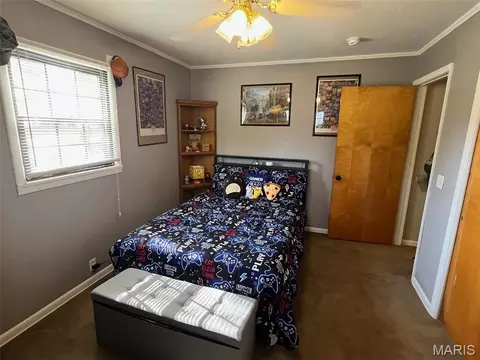 Bedroom - 711 Nicholson Dr, Potosi, MO 63664 photo 5 of 7