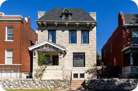 4567 Arco Ave, Saint Louis, MO 63110