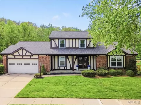 14894 Pheasant Hill Ct, Chesterfield, MO 63017