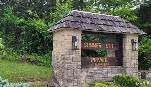 Na Valley Drive, De Soto, MO 63020