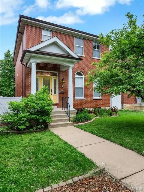 4037 Mcree Ave, Saint Louis, MO 63110