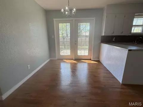 Other - 1006 M- East 10th St, Mountain Grove, MO 65711 photo 3 of 8