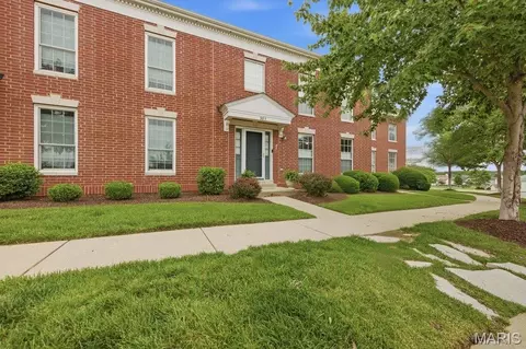 Other - 985 Rolling Thunder Dr, O'fallon, MO 63368 photo 2 of 10