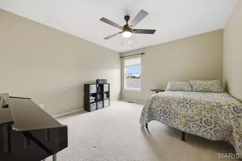 Bedroom - 985 Rolling Thunder Dr, O'fallon, MO 63368 photo 3 of 7