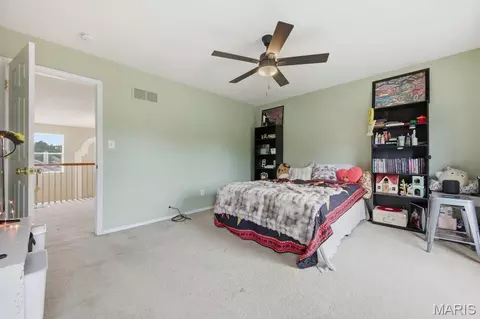 Bedroom - 985 Rolling Thunder Dr, O'fallon, MO 63368 photo 7 of 7