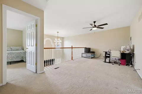 Entry Way - 985 Rolling Thunder Dr, O'fallon, MO 63368 photo 5 of 6
