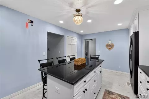 Kitchen - 125 Roosevelt Dr, Waterloo, IL 62298 photo 3 of 3