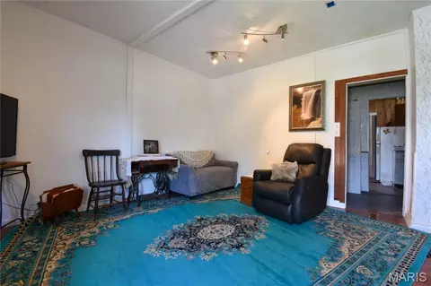 Living - 418 Elm St, Gillespie, IL 62033 photo 1 of 1