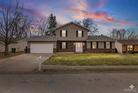 109 White Pine Ave, O'fallon, IL 62269