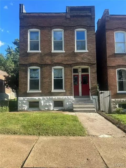 2646 Geyer Ave, Saint Louis, MO 63104