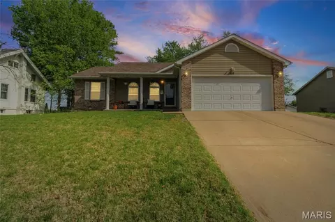 507 Lee Ave, Festus, MO 63028
