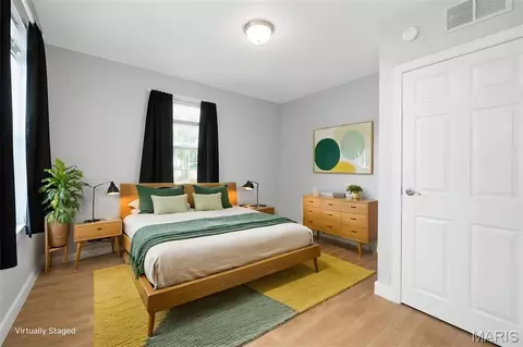 Bedroom - 703 E State St, O'fallon, IL 62269 photo 2 of 4