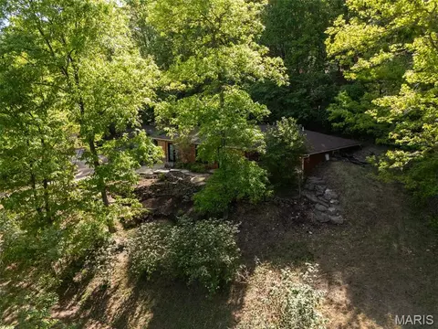 Exterior - 8075 Glenn Dr, Barnhart, MO 63012 photo 15 of 16
