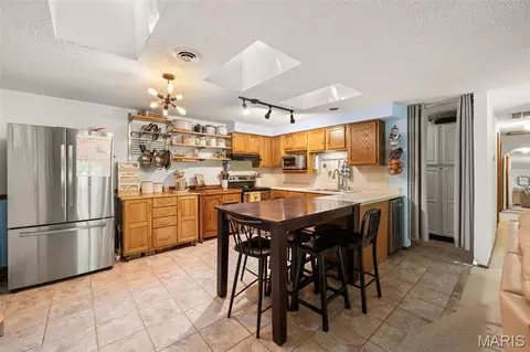 Kitchen - 8075 Glenn Dr, Barnhart, MO 63012 photo 1 of 3