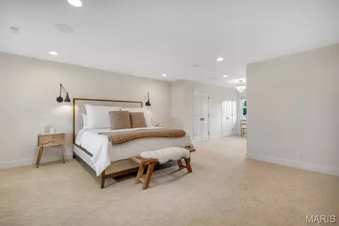 Bedroom - 11069 State Highway Oo, Wright City, MO 63390 photo 6 of 12