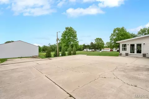 Exterior - 11069 State Highway Oo, Wright City, MO 63390 photo 6 of 9