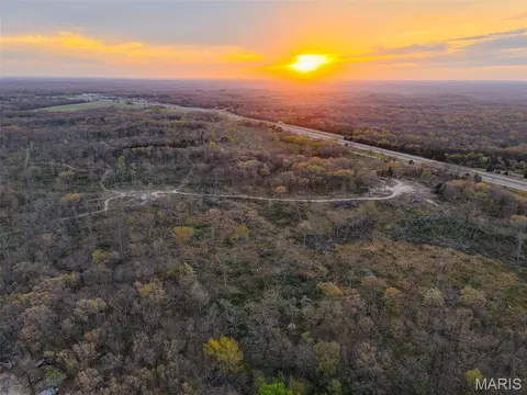 188 7- N Service E Rd, Sullivan, MO 63080