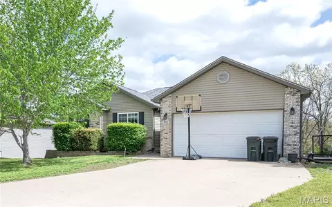 218 Fritts Cir, Waynesville, MO 65583