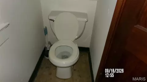 Other - 8 E C St, Belleville, IL 62220 photo 5 of 7