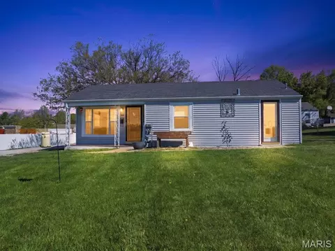 105 Wagner St, Wentzville, MO 63385
