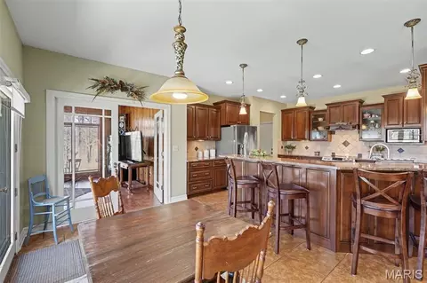 Kitchen - 3757 Sunny Rd, Washington, MO 63090 photo 1 of 5