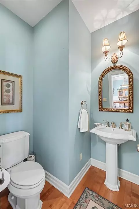Bath - 3757 Sunny Rd, Washington, MO 63090 photo 1 of 4