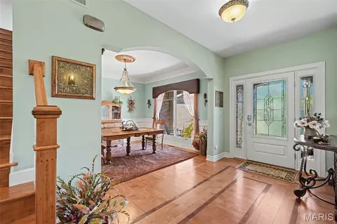Entry Way - 3757 Sunny Rd, Washington, MO 63090 photo 2 of 3