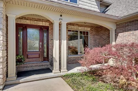 Exterior - 3757 Sunny Rd, Washington, MO 63090 photo 3 of 10