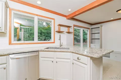 Kitchen - 808 Timberfield Dr, Ballwin, MO 63021 photo 2 of 3