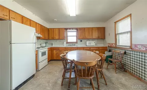 Kitchen - 18942 Highway A, Rolla, MO 65401 photo 1 of 2